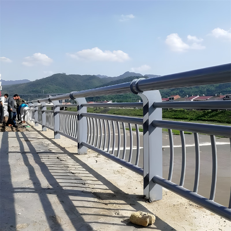 桥梁护栏行业低碳发展都是重要领域 桥梁护栏行业低碳发展都是重要领域