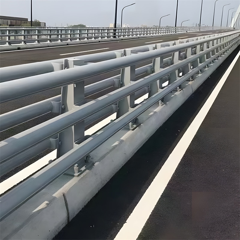 桥梁护栏市场延续淡季累库 桥梁护栏市场延续淡季累库